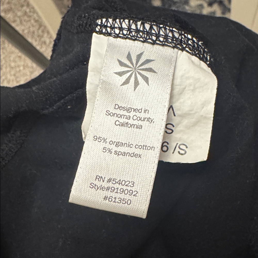 Organic Cotton Athleta Black Cropped Leggings y2k - Picture 6 of 6